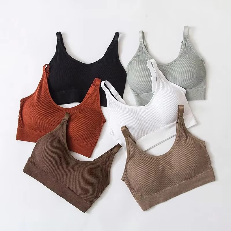 Push Up Bra Silicone - 3ペア入り クレセント型ニップルカバー 粘着式 プランジシームレス インビジブルブラ パーティー用シリコンヌーブラ