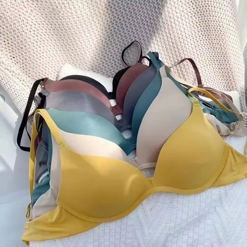 Sleep Bra Bralette - 日本製ワンピーススムースガールシームレススモールプッシュアップブラ薄型カップワイヤーなしスリープブラ3/4カップブラレットトップブラジャー