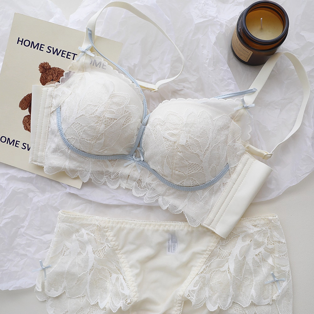 フランスのバックガーデンランジェリー、女性用小胸用ギャザーレ - Underwire Bra Padded のレビューと価格