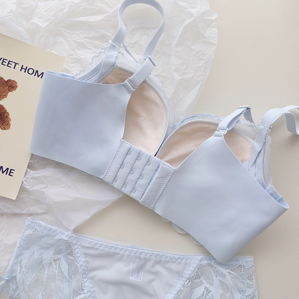 フランスのバックガーデンランジェリー、女性用小胸用ギャザーレ - Underwire Bra Padded のレビューと価格