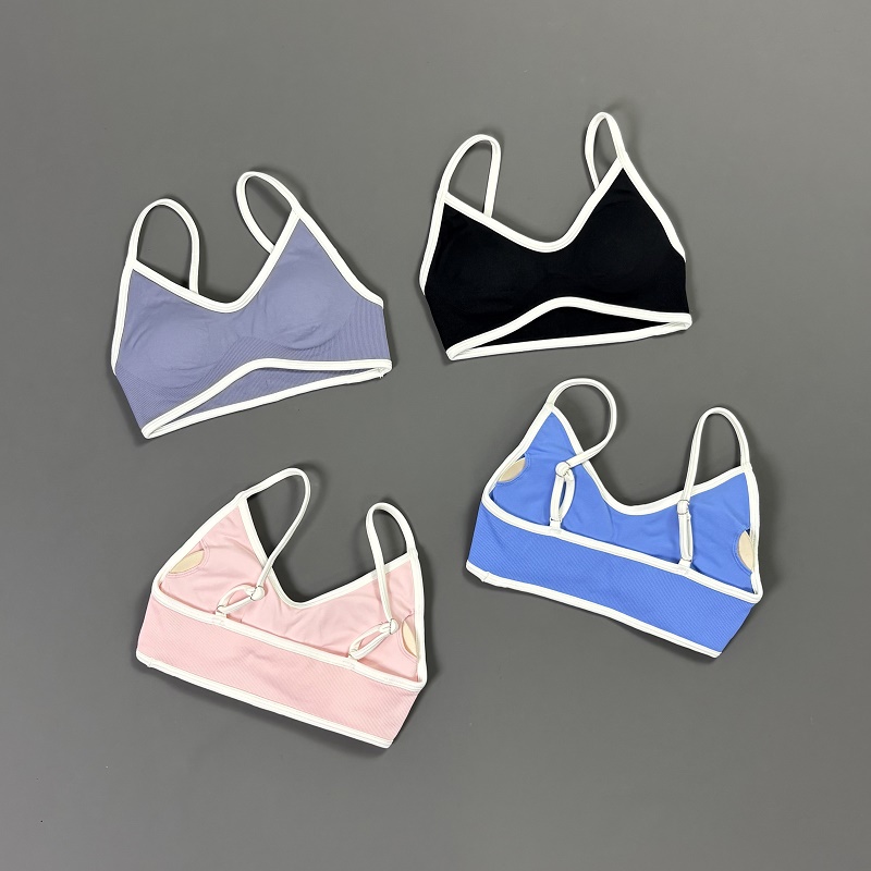 女性用コントラストラインヨガブラ Vネック ホワイトエッジ  - Sports Bra Racerback のレビューと価格