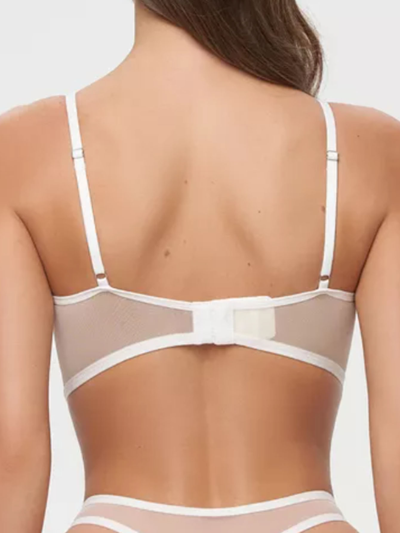 セクシーな花柄刺繍フラワーメッシュアンダーワイヤープッシュア - Demi Bra Balconette のレビューと価格